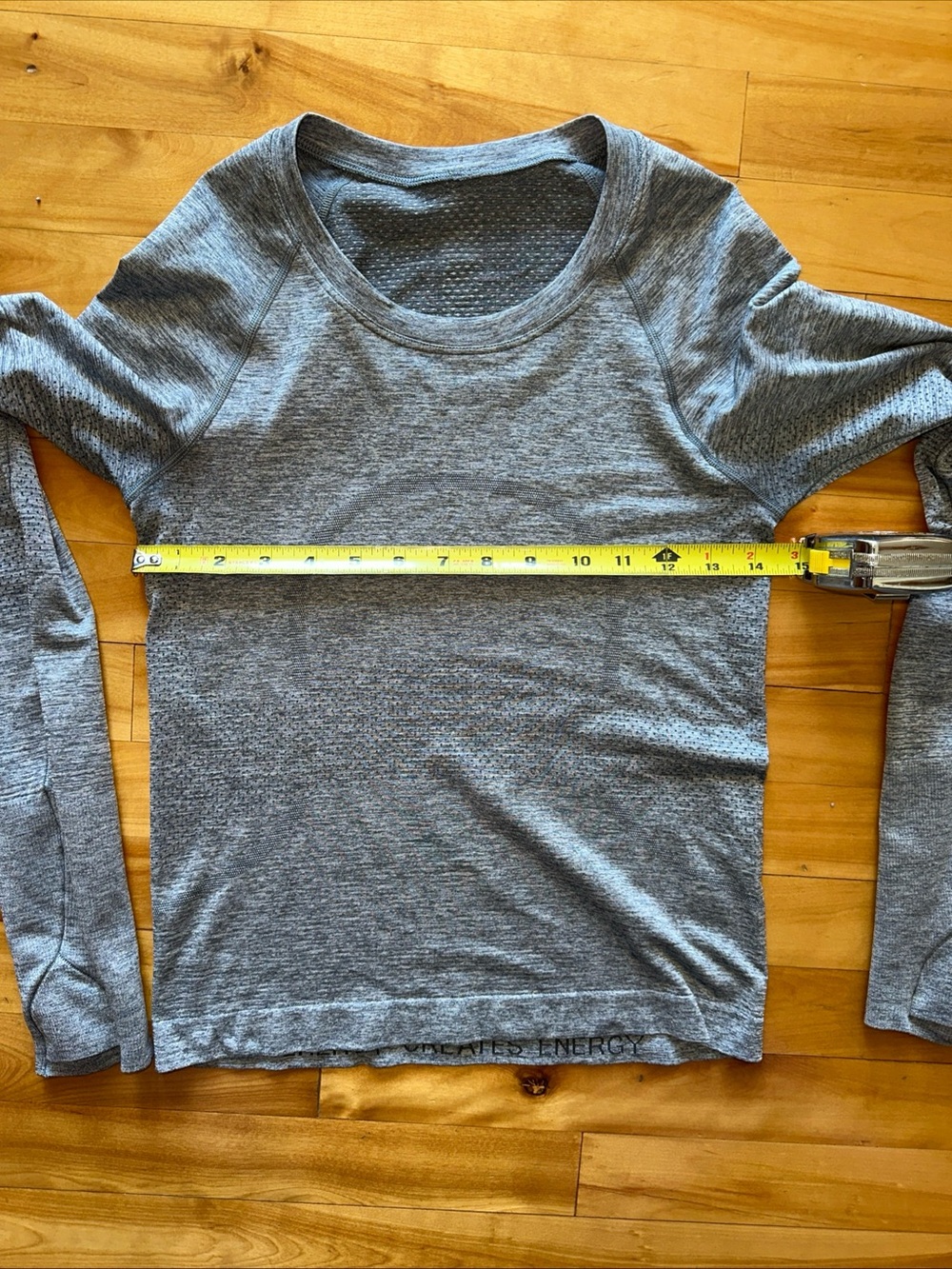 Lululemon Swiftly Tech Long Sleeve Crew Heathered Grey Size 4 race length - Picture 4 of 8